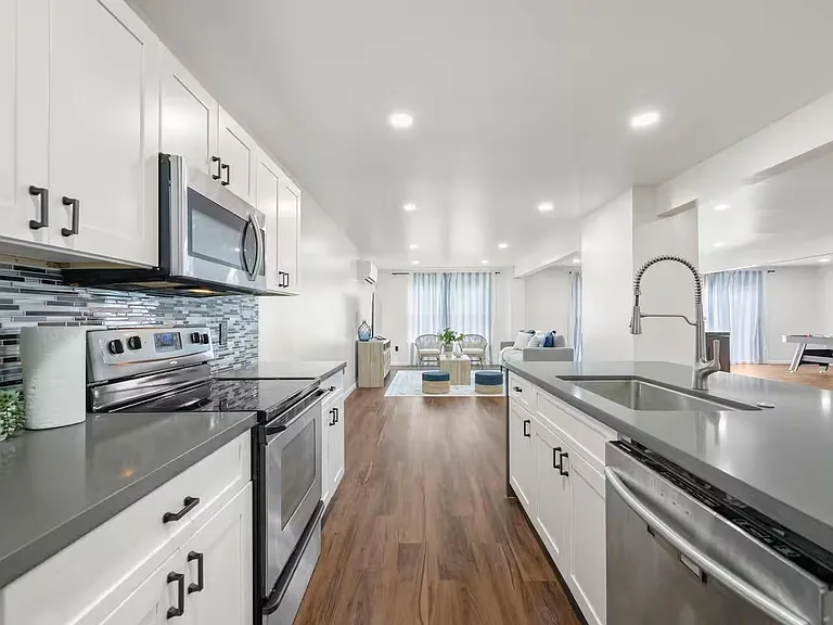 3311 Arbor St — Photo 11