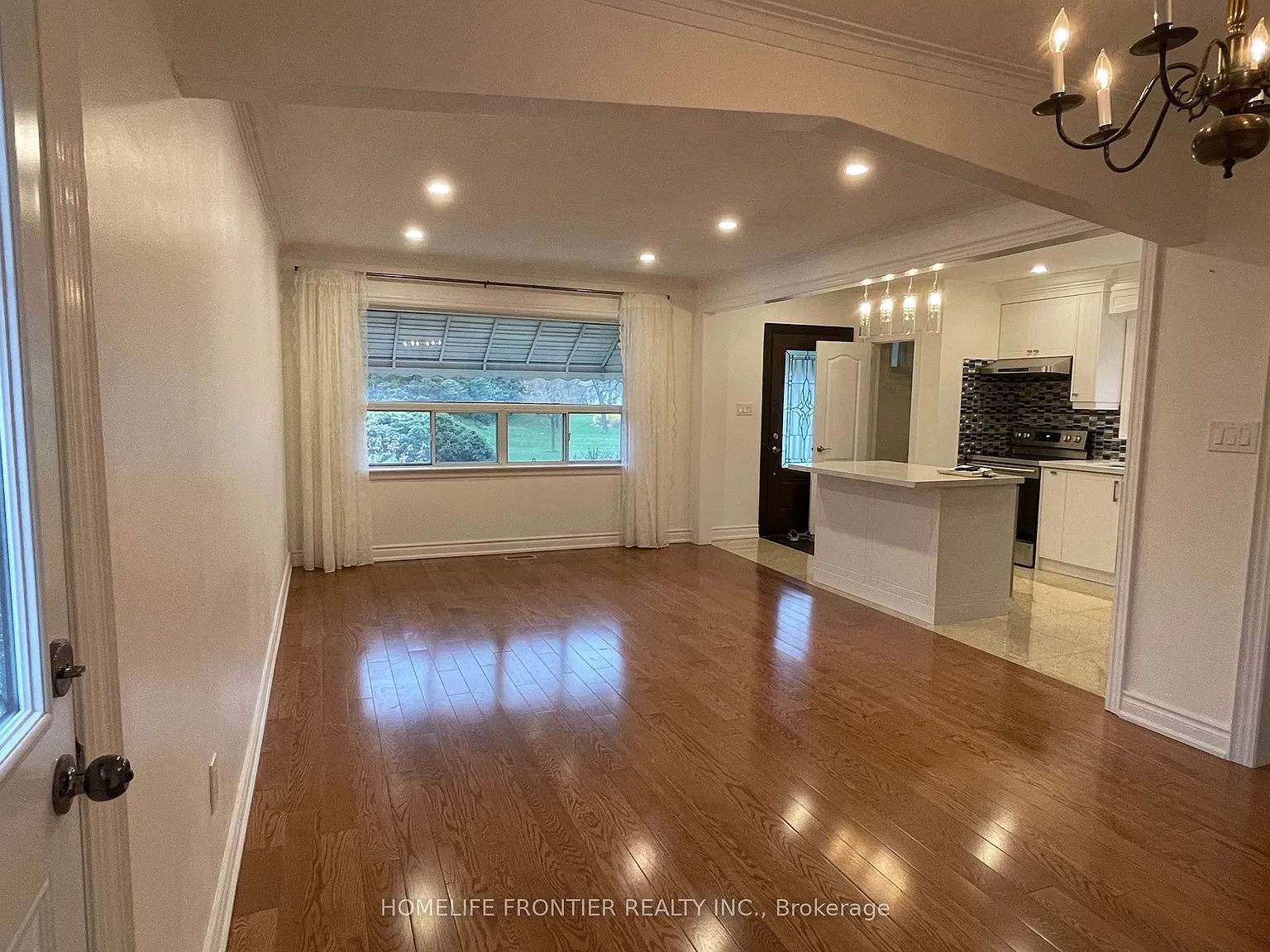 3 bed, $3,100 — Photo 3