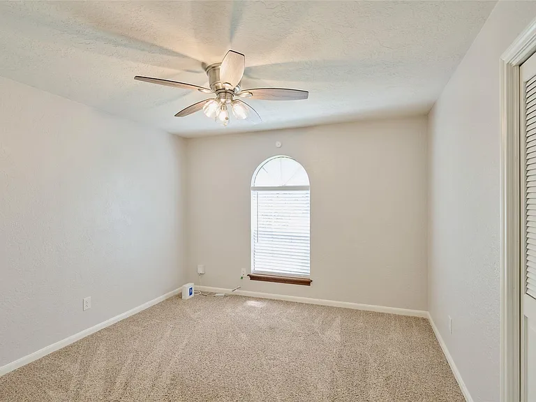 24803 Lori Ln — Photo 22