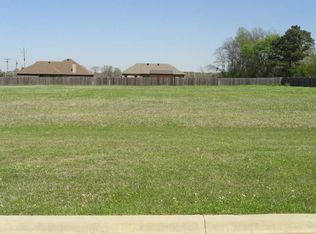 4513 Windsor Park Ln, Kilgore, TX 75662