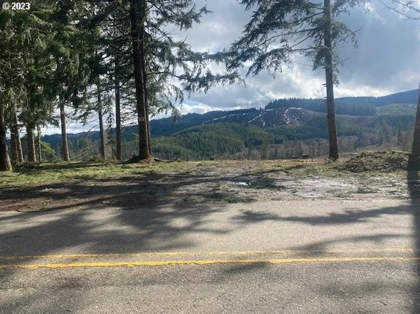 SW Callahan Rd #27, Scappoose, OR 97056