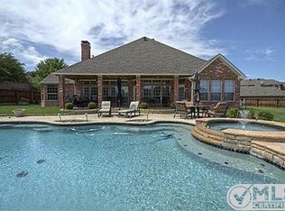 1666 Oak Ridge Dr, Corinth, TX 76210