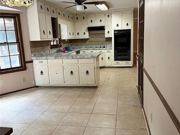 3rd image of 150 Huckleberry Lane
