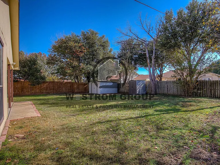 420 Revolution Ln — Photo 37