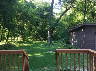 718 Three Oaks Rd, Cary, IL 60013