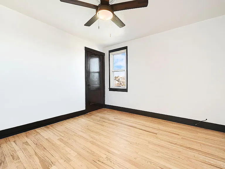 209 Mary St #2 — Photo 15