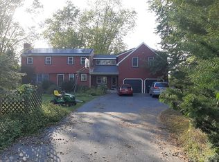 42 Peckham St, Rehoboth, MA 02769