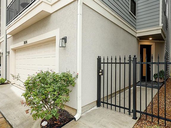 2nd image of 3834 Brinkman St