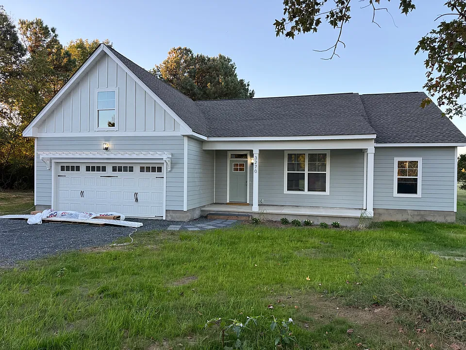 3270 Yarmouth Dr