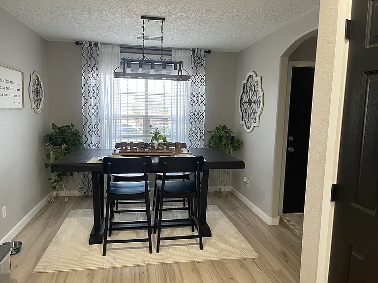 1043 Pacaya Dr NW — Photo 4