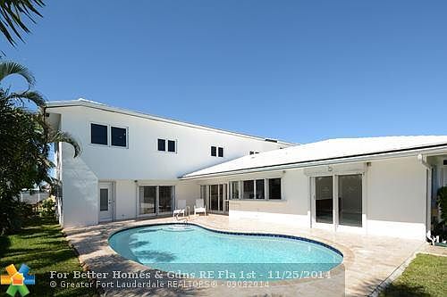 2nd image of 2180 NE 64th St