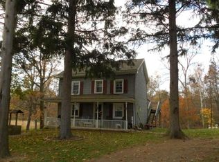 8645 Oakdale Rd, Orrstown, PA 17244