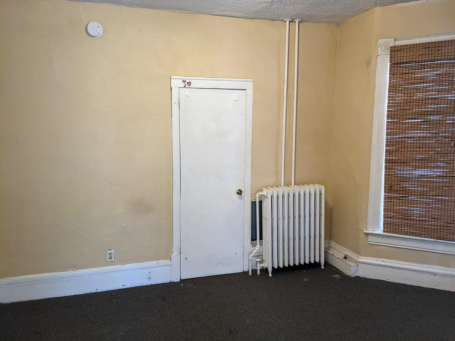 2 bed, 1000 sqft, $1,295 — Photo 4