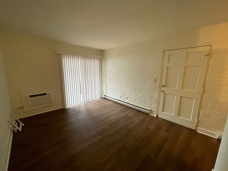 1500 Grady Ave — Photo 48