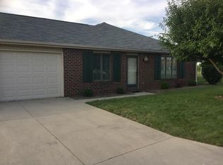4855 E Heritage Cir, Muncie, IN 47303