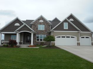 6088 W Bay Ct, Hudsonville, MI 49426