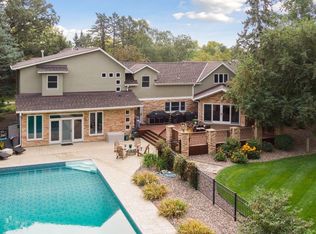 4258 Kindred Way, Lake Elmo, MN 55042