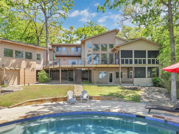 20998 Kiva Cir, Flint, TX 75762