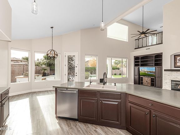 5th image of 3163 E BUENA VISTA Drive