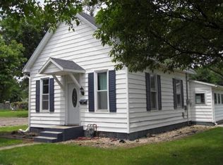 2800 Cedar Ave, Mattoon, IL 61938