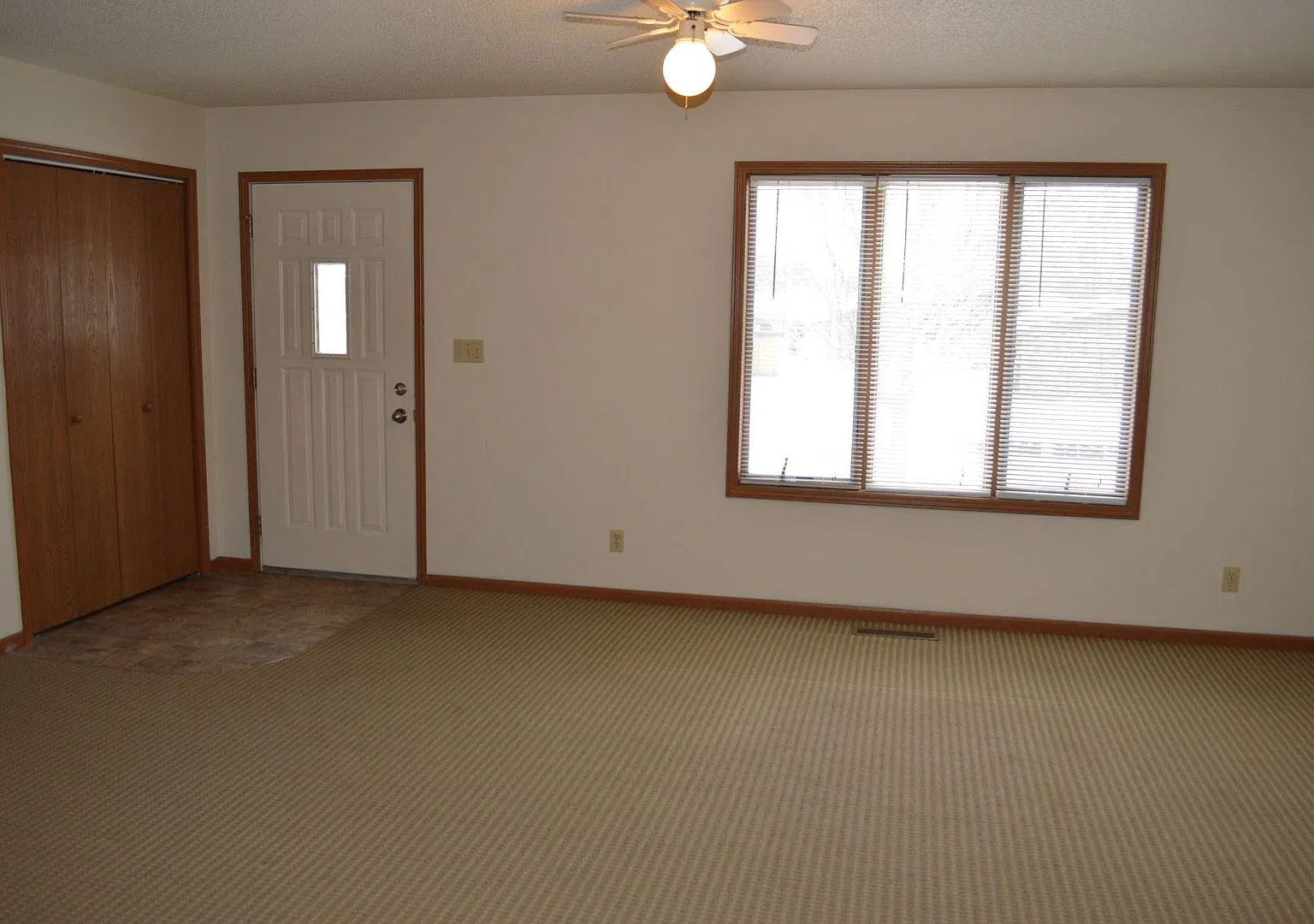 Fieldstone 3 - 2102 — Photo 2