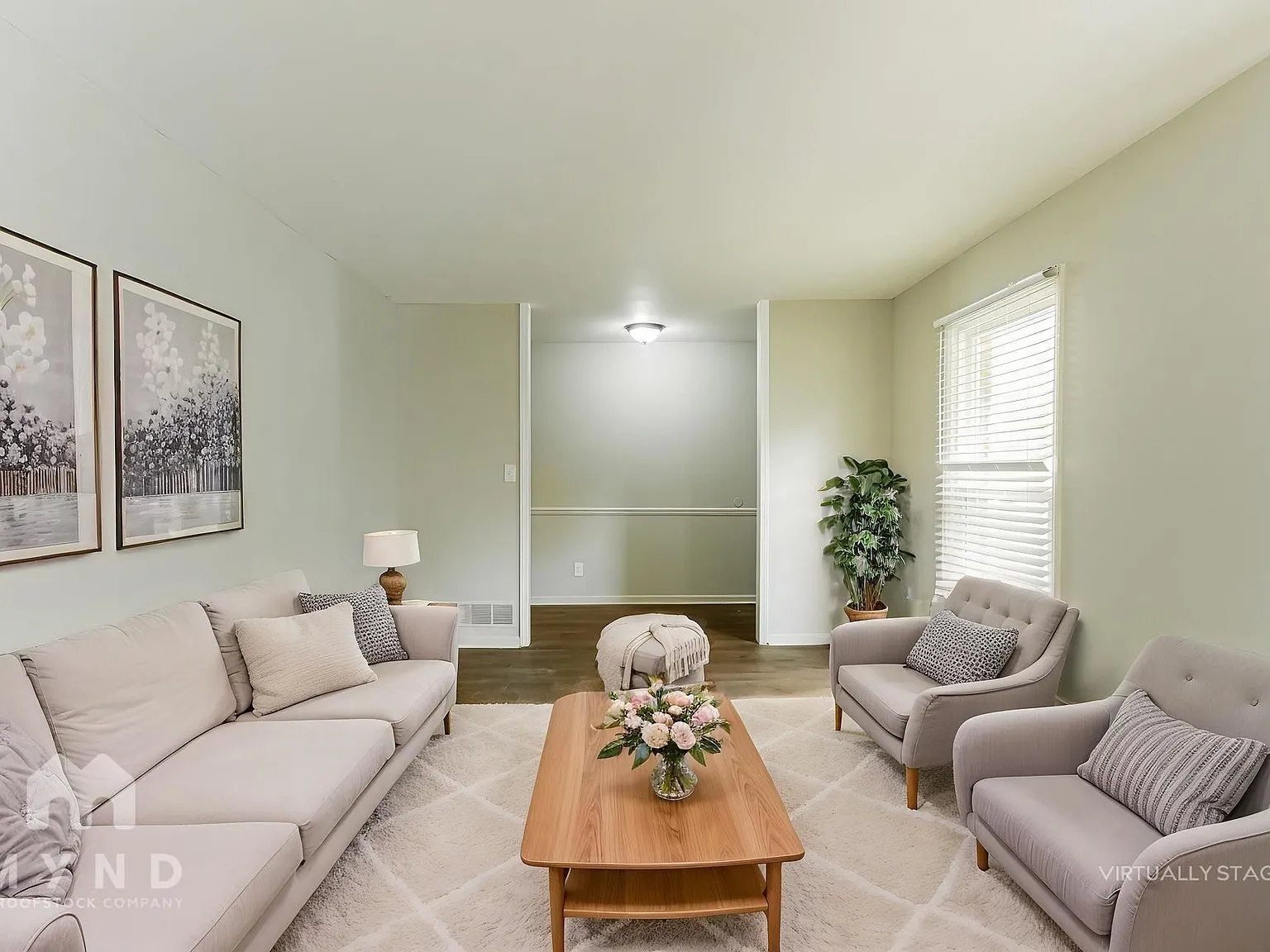 4 bed, 3.0 bath, 2246 sqft, $1,895 — Photo 2