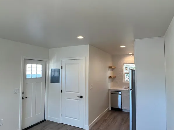 1410 1/2 Higgins St #B, Oceanside, CA 92058