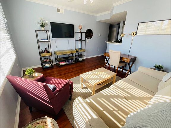 3rd image of 501 Knights Run Ave APT 1219