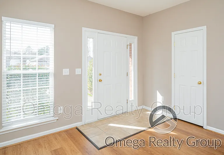 9717 Full Moon Cir — Photo 7