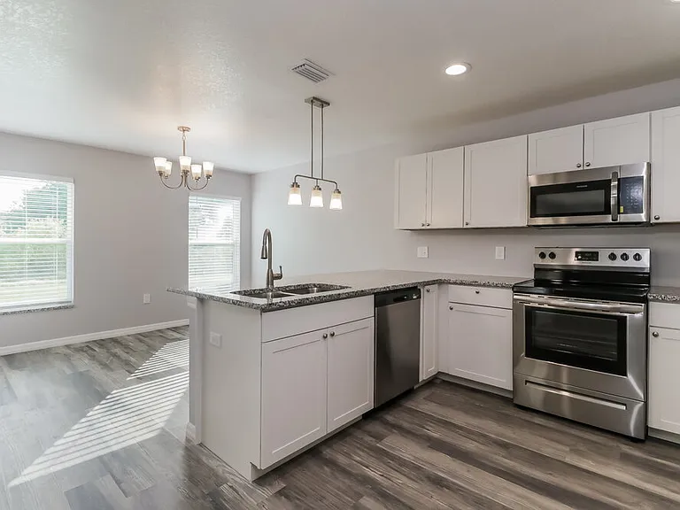 5468 Chestnut Ridge Rd — Photo 7