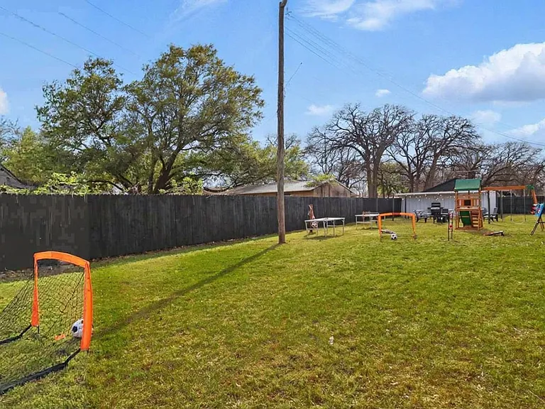 2336 Minnie St #ID1514812P — Photo 12