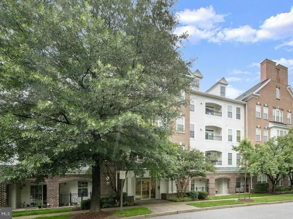 5801 Clipper Ln Unit 302, Clarksville, MD 21029