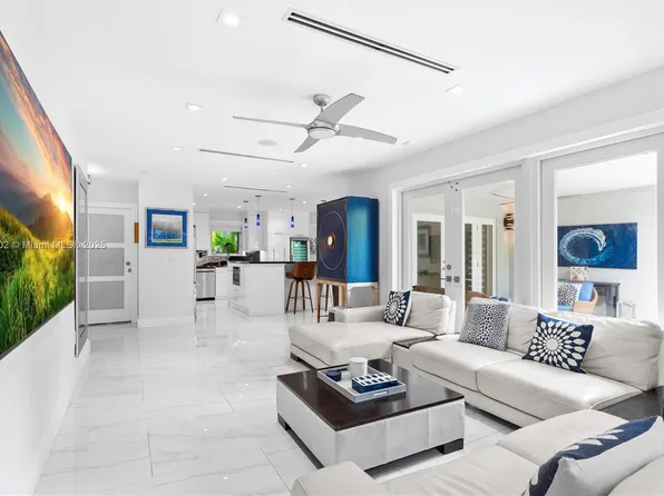 1218 Asturia Ave, Coral Gables, FL 33134