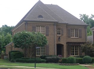 4590 E Woodlawn Cir, Collierville, TN 38017