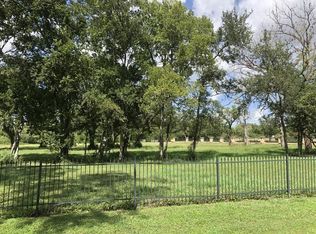 1 Sovereign Cir, Richmond, TX 77469