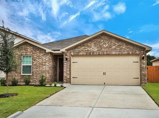 10642 Pine Landing Dr, Houston, TX 77088