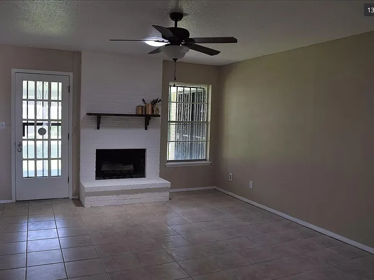 10349 Biscaine St — Photo 11