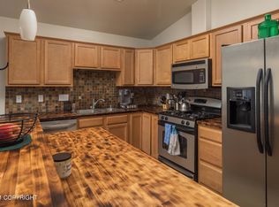 6515 Whispering Loop #B, Anchorage, AK 99504