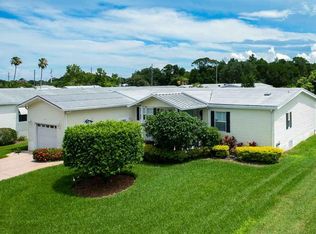 917 Evergreen St, Barefoot Bay, FL 32976