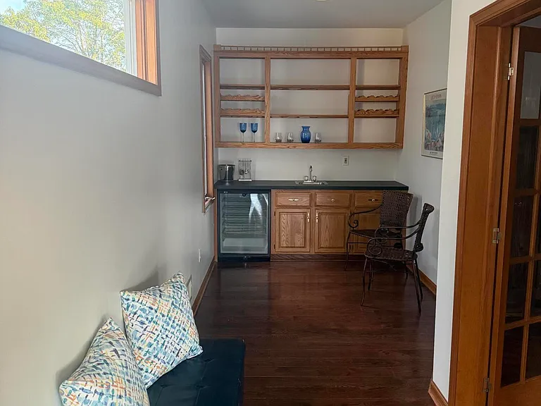 120 Garfield Ave — Photo 14
