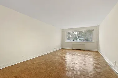 Rented by Elegran