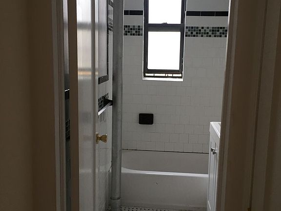 2nd image of 4321 49th St APT A3