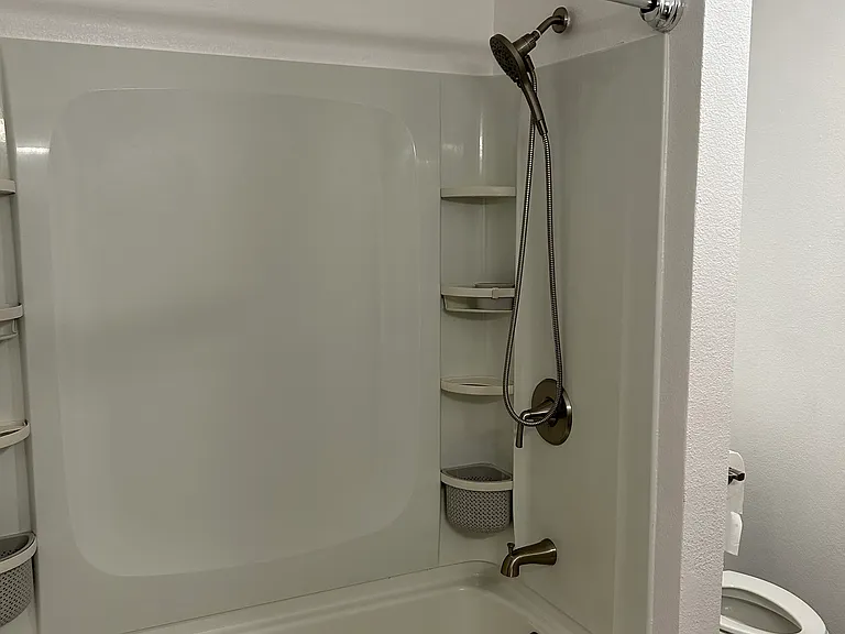 77 Karsten Dr #23A — Photo 15