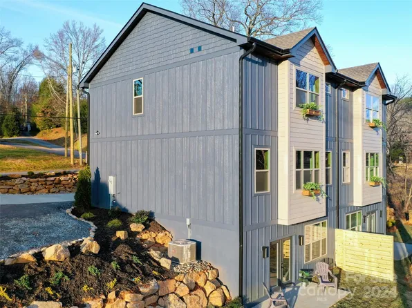 282 County Rd, Waynesville, NC 28785