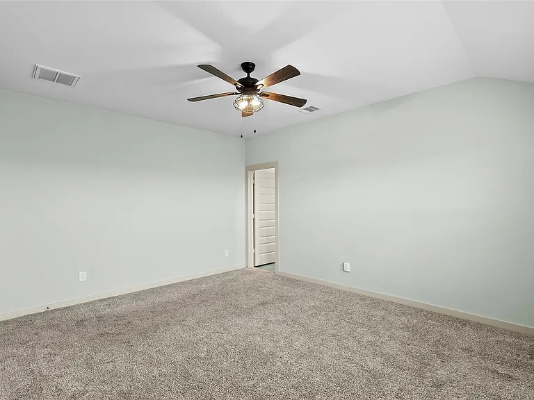14531 Sweetwater Dr — Photo 14
