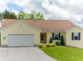 5067 Village Lane Ct, Traverse City, MI 49684