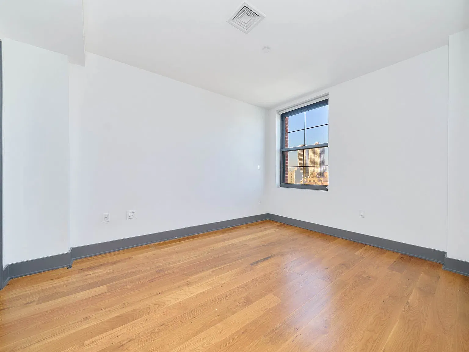 340 East 117th Street — Photo 4