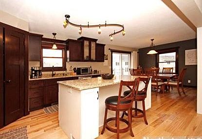 3rd image of 8619 Coral Sea St NE