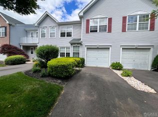 82 Pennsbury Way, East Brunswick, NJ 08816