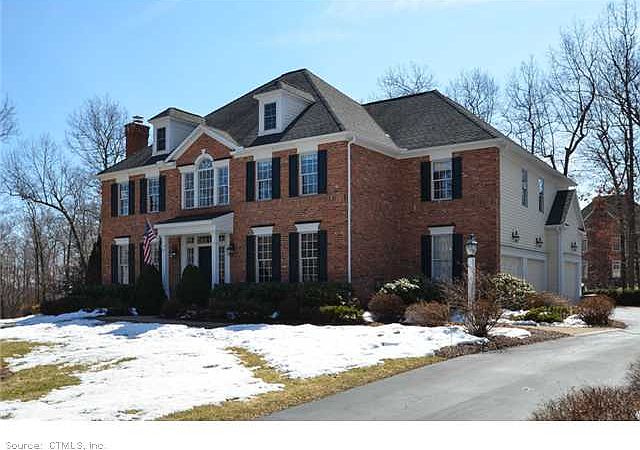 1st image of 217 Kingswood Dr
